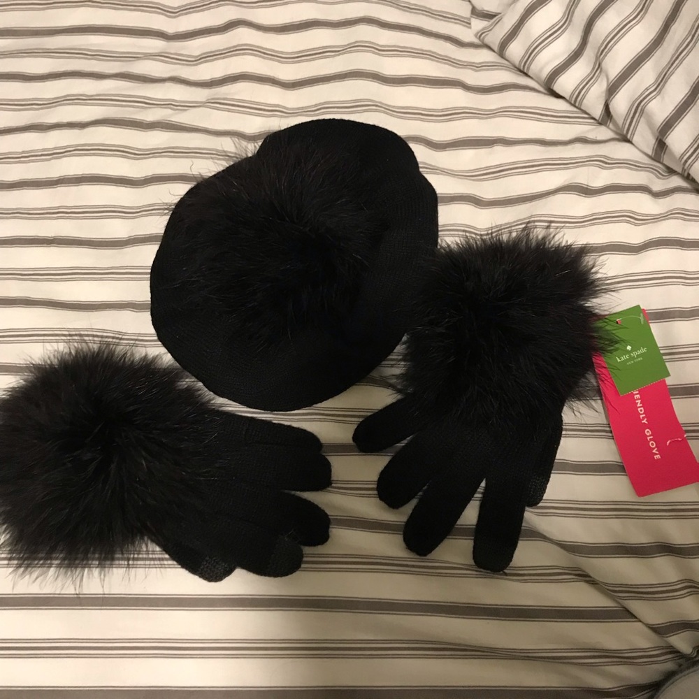 Kate Spade Hat and Glove Set